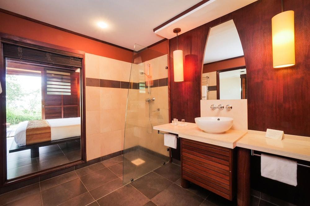 Hotel Tieti Poindimié Zewnętrze zdjęcie